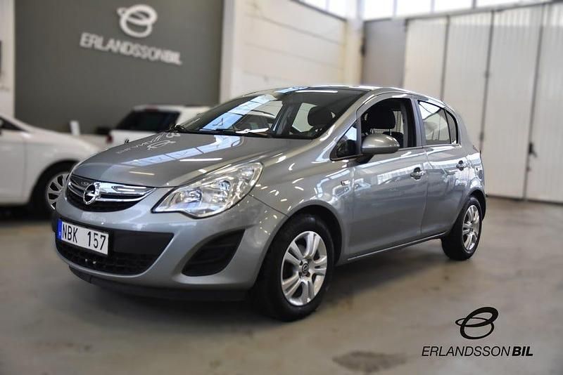 Begagnad Opel Corsa Enjoy 86 HK (63 kW) 2012 Grå Halvkombi