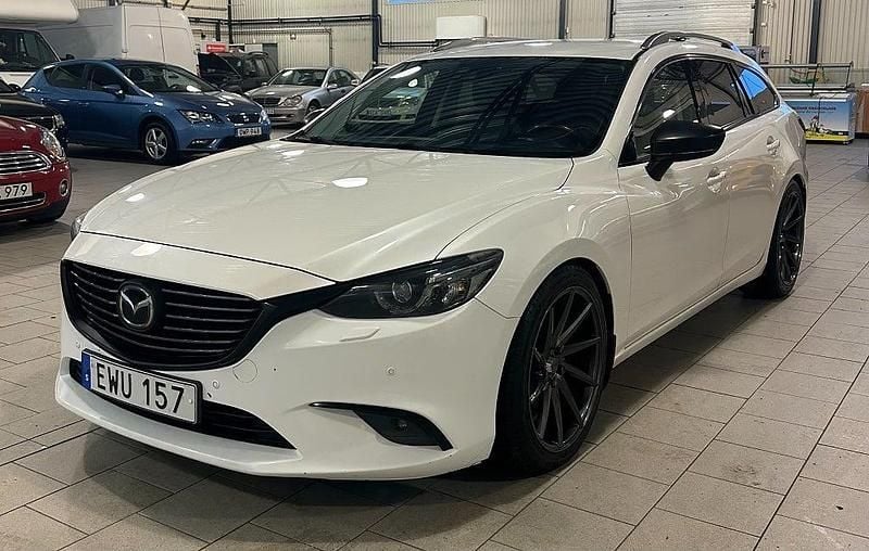 Vit Begagnad 2014 Mazda 6 Kombi | 109 900 kr (Marknadspris) - Bild 1/4