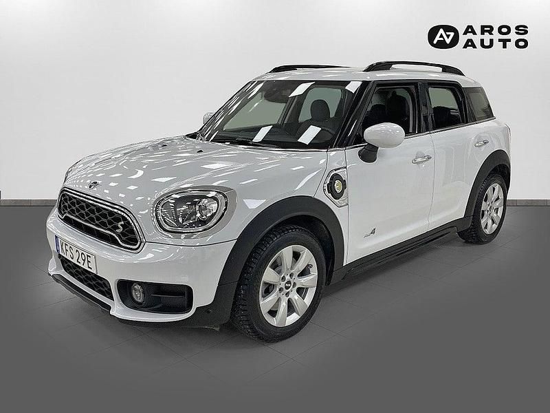 Vit Begagnad 2019 Mini Cooper Countryman Salt SUV | 269 900 kr (Marknadspris) - Bild 1/4