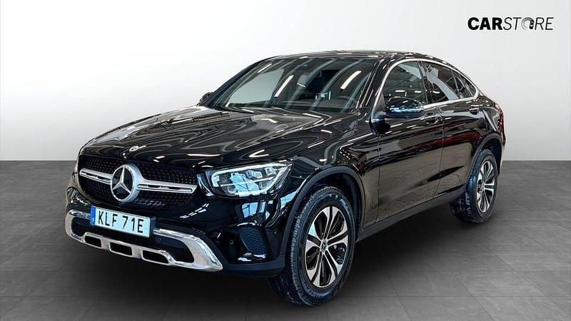 Begagnad Mercedes GLC300e 194 HK (142 kW) 2022 Svart Sportkupé
