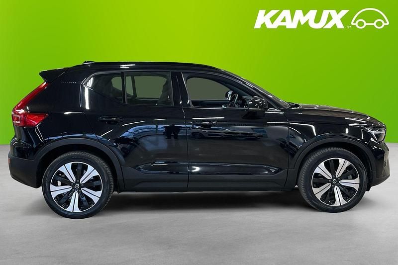 Begagnad Volvo XC40 Plus 300 kW (408 HK) 2023 Svart SUV