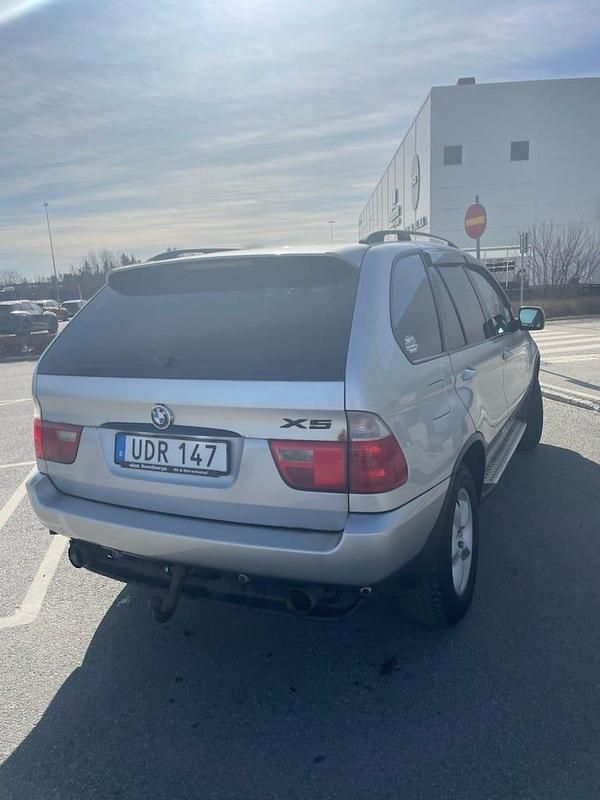 Begagnad BMW X5 286 HK (210 kW) 2003 Silver färgad SUV