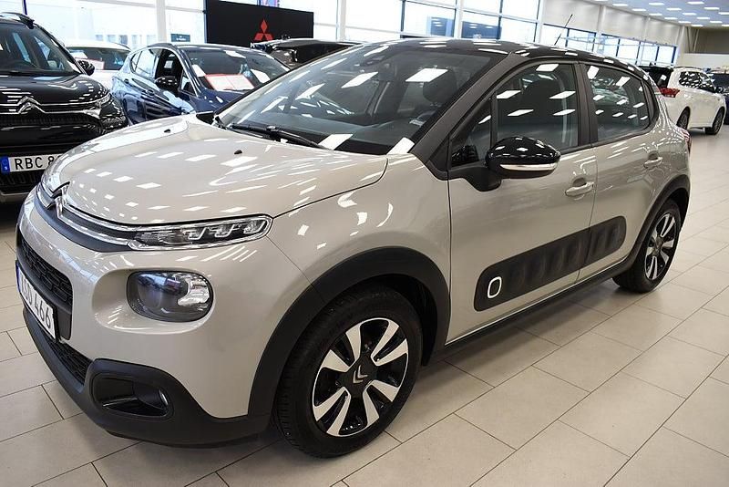 Begagnad Citroën C3 Shine 110 HK (80 kW) 2018 Brun Halvkombi