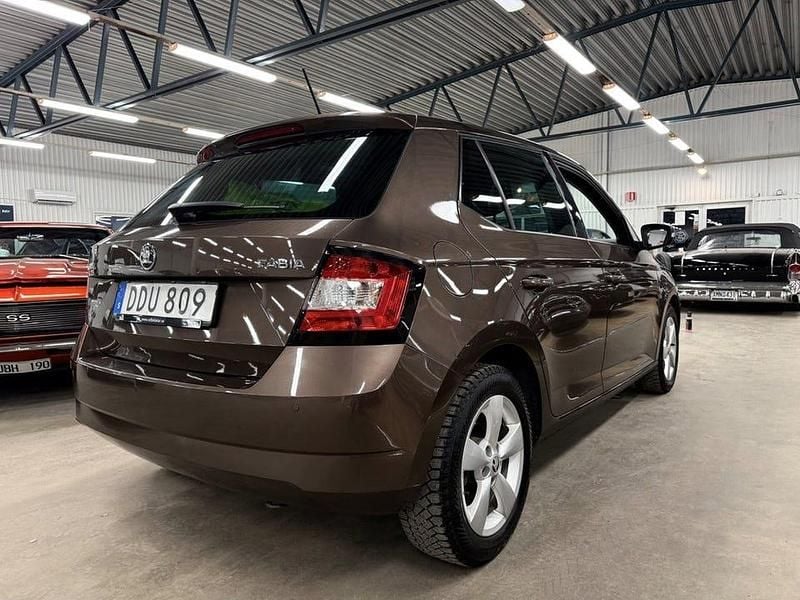 Begagnad Skoda Fabia Style 95 HK (69 kW) 2018 Brun Halvkombi