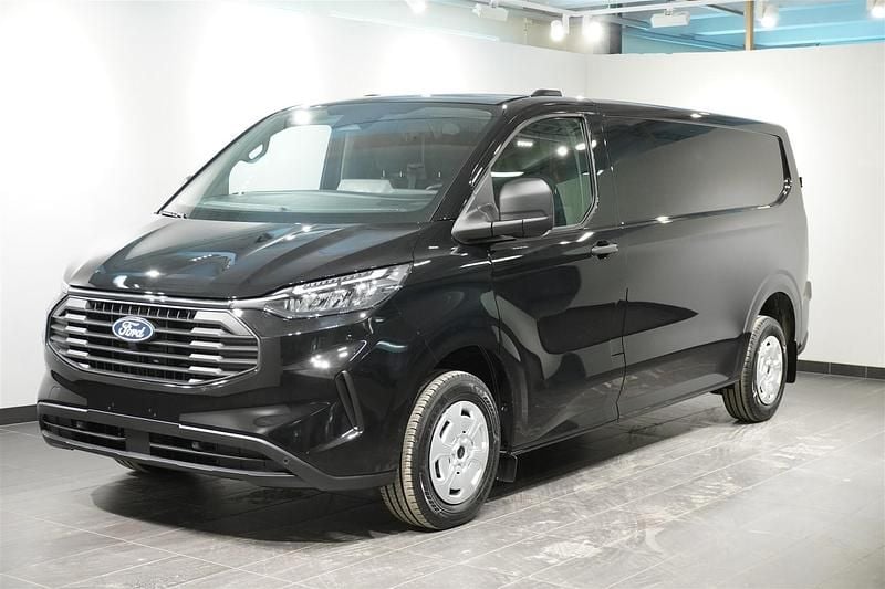 Ny Ford Transit Custom 2026 Svart Sedan
