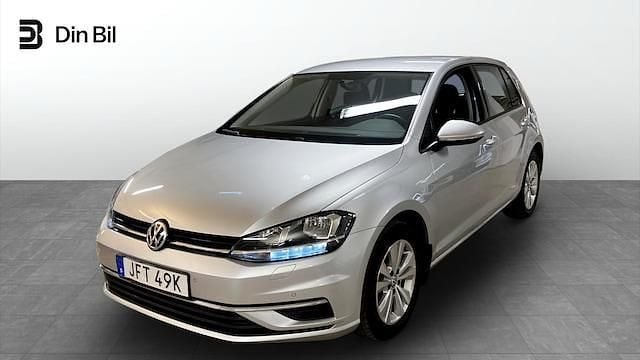 Silver Begagnad 2020 VW Golf VII Sedan | 174 900 kr (Marknadspris) - Bild 1/4