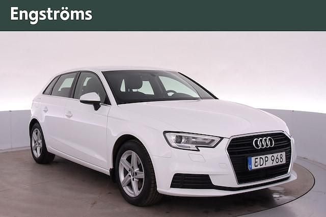 Begagnad Audi A3 Proline 150 HK (110 kW) 2017 Vit Sedan