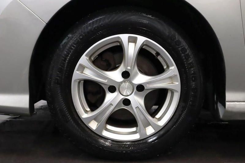 Begagnad Peugeot 308 109 HK (80 kW) 2008 Grå Halvkombi