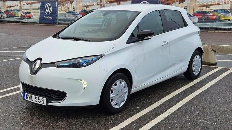 Begagnad Renault Zoe 67 kW (92 HK) 2018 Vit Halvkombi