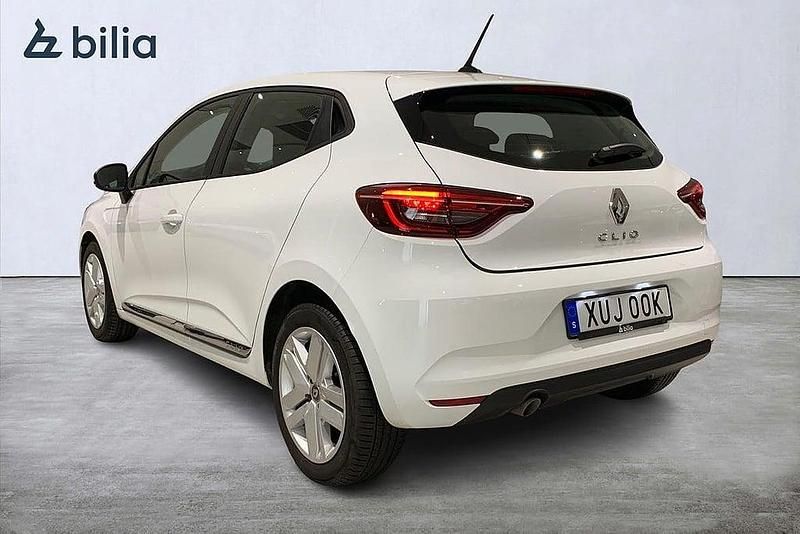 Begagnad Renault Clio V Zen 91 HK (66 kW) 2022 Vit Halvkombi