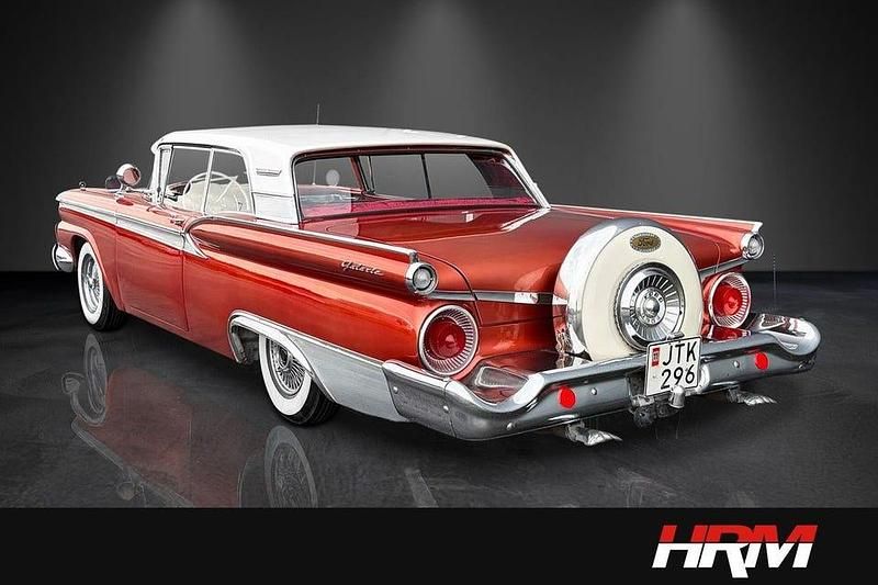 Begagnad Ford Galaxie 146 HK (107 kW) 1959 Röd Sedan