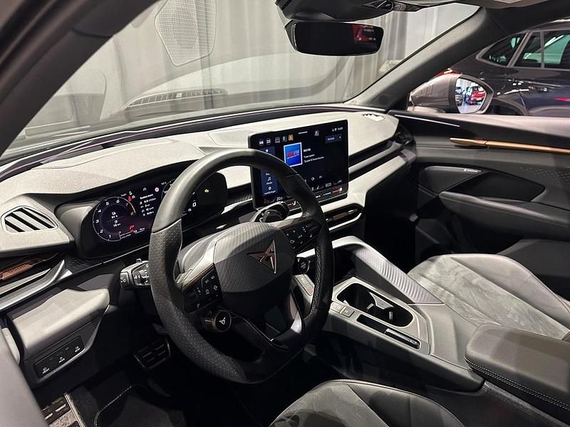 Begagnad Cupra Terramar VZ 2025 Svart SUV