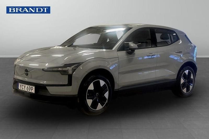 Grå Begagnad 2024 Volvo EX30 Core SUV | 319 900 kr (Superpris) - Bild 1/3