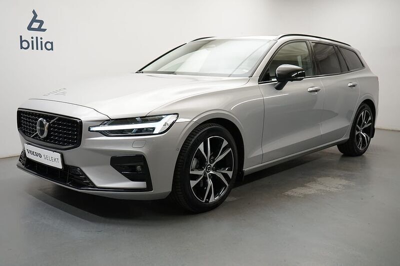 Begagnad 2024 Volvo V60 Kombi | 399 900 kr (Lite dyr) - Bild 1/3