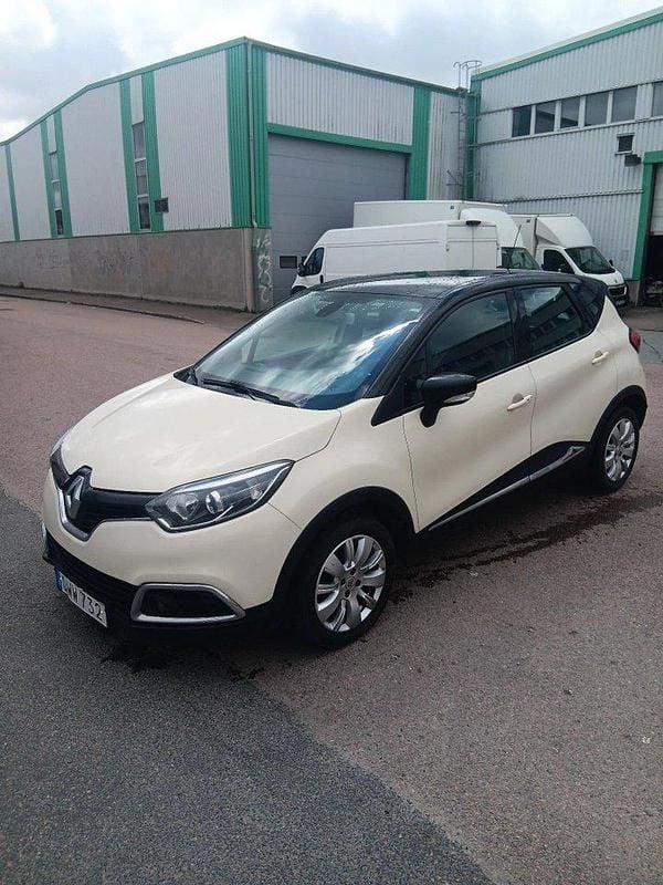 Begagnad 2015 Renault Captur SUV | 80 000 kr (Bra pris) - Bild 1/4