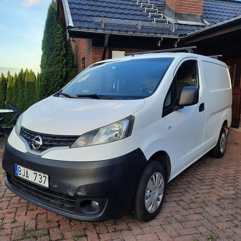 Begagnad 2012 Nissan NV200 Minibuss | 49 500 kr (Marknadspris) - Bild 1/4
