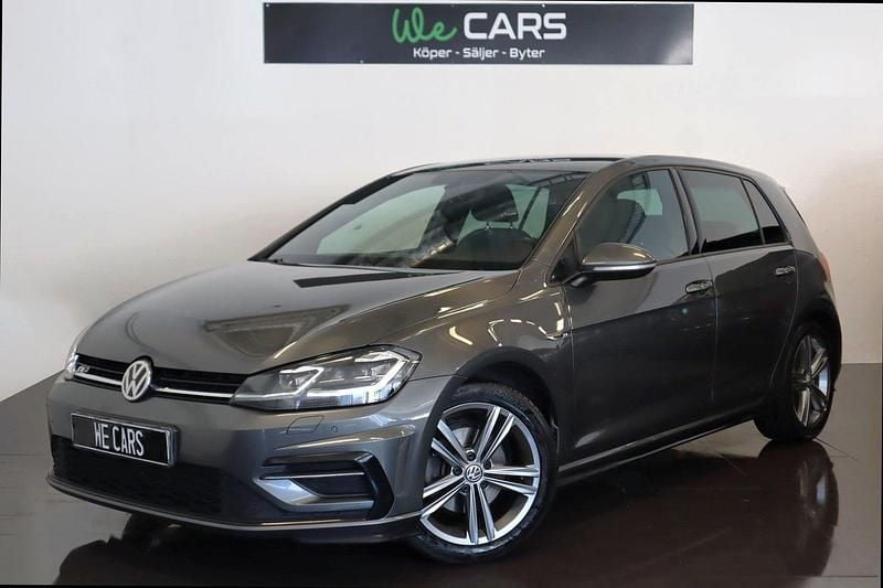 Begagnad 2018 VW Golf VII R-line Halvkombi | 149 900 kr (Marknadspris) - Bild 1/4