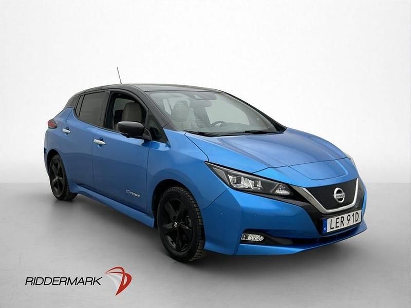 Begagnad Nissan Leaf 360º 110 kW (150 HK) 2019 Blå Halvkombi