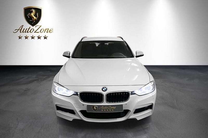 Begagnad BMW 320 M Sport 184 HK (135 kW) 2015 Vit Kombi