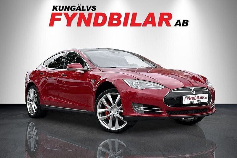 Röd Begagnad 2015 Tesla Model S Sedan | 199 900 kr (Bra pris) - Bild 1/4