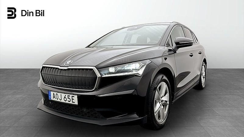 Svart Begagnad 2023 Skoda Enyaq iV SUV | 459 900 kr (Marknadspris) - Bild 1/4