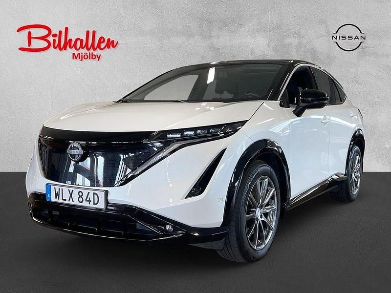 Vit Begagnad 2022 Nissan Ariya Evolve SUV | 384 000 kr (Marknadspris) - Bild 1/4