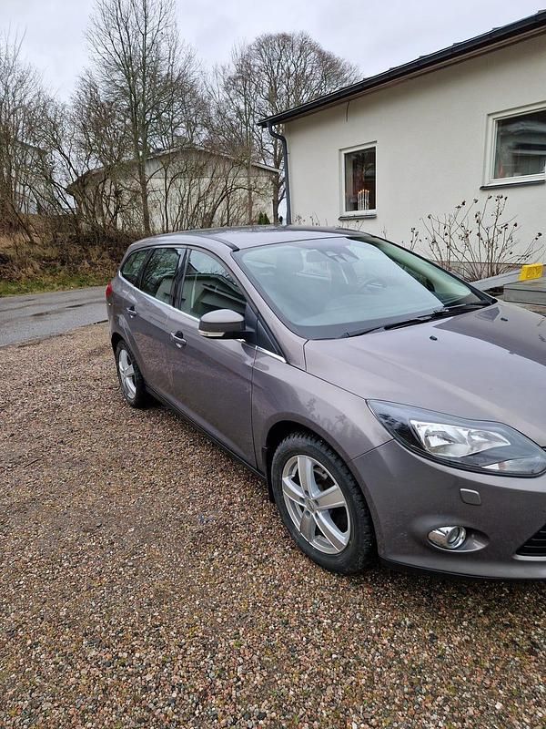 Begagnad 2014 Ford Focus Kombi | 62 000 kr (Bra pris) - Bild 1/4