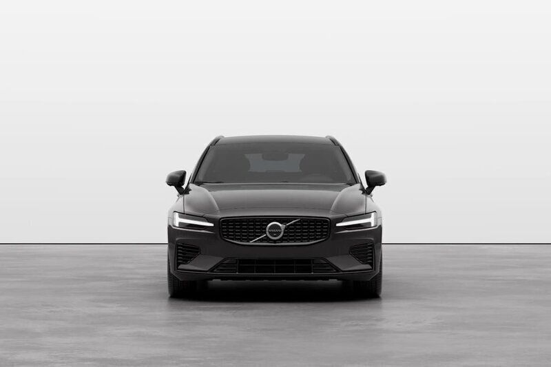 Grå Ny 2025 Volvo V60 Plus Kombi | 606 900 kr - Bild 1/3