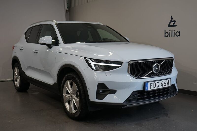 Begagnad 2024 Volvo XC40 SUV | 369 900 kr (Marknadspris) - Bild 1/3