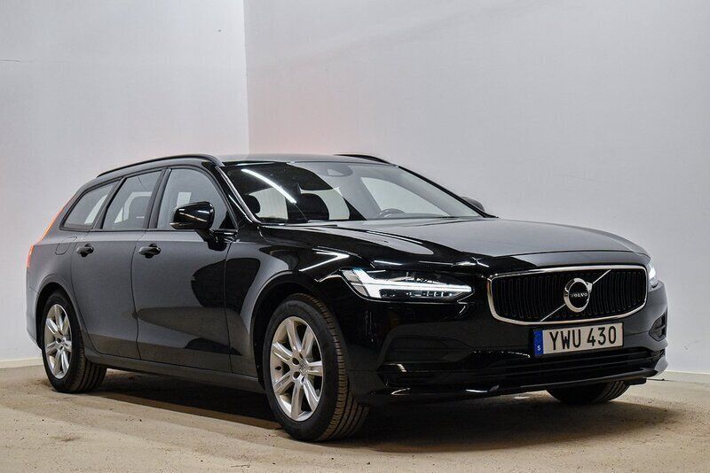 Svart Begagnad 2017 Volvo V90 Business Edition Kombi | 189 800 kr (Marknadspris) - Bild 1/4