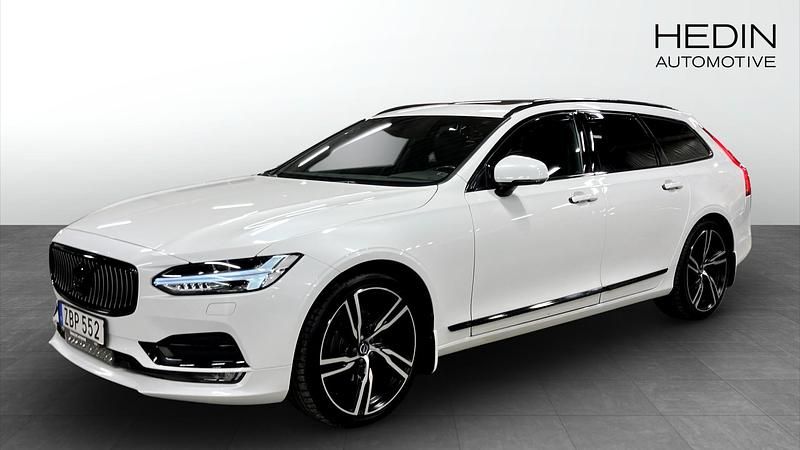 Begagnad Volvo V90 Inscription 190 HK (139 kW) 2017 Vit Kombi