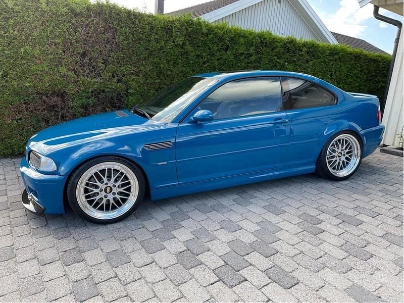 Blå Begagnad 2001 BMW M3 Sport Line Sportkupé | 439 000 kr - Bild 1/4
