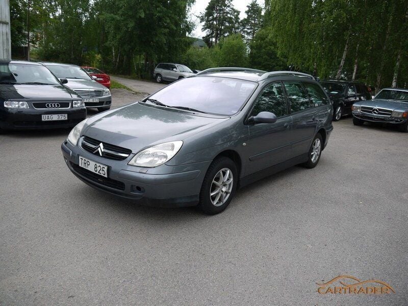 Mörkgrå (grå) Begagnad 2003 Citroën C5 Kombi | 17 000 kr - Bild 1/4