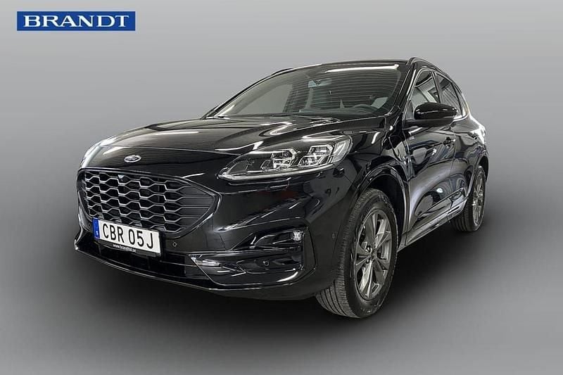 Svart Begagnad 2022 Ford Kuga Business Edition SUV | 272 900 kr (Marknadspris) - Bild 1/4