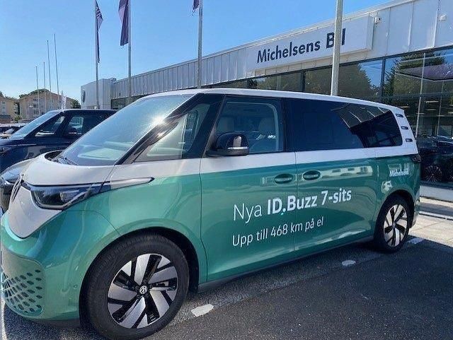 Flerfärgad Begagnad 2025 VW ID. Buzz Pro Van | 699 900 kr - Bild 1/4