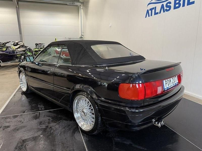 Begagnad Audi Cabriolet 150 HK (110 kW) 1997 Svart Cab