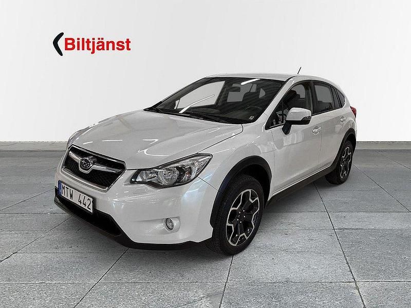 Vit Begagnad 2012 Subaru XV SUV | 134 000 kr (Marknadspris) - Bild 1/4