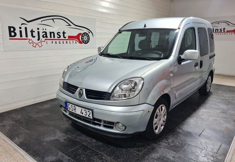 Ljusgrå Begagnad 2007 Renault Kangoo Minibuss | 34 900 kr (Marknadspris) - Bild 1/4