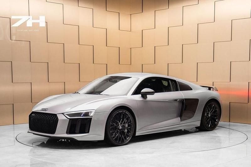 Silver Begagnad 2017 Audi R8 Coupé Design Sportkupé | 1 369 000 kr - Bild 1/4