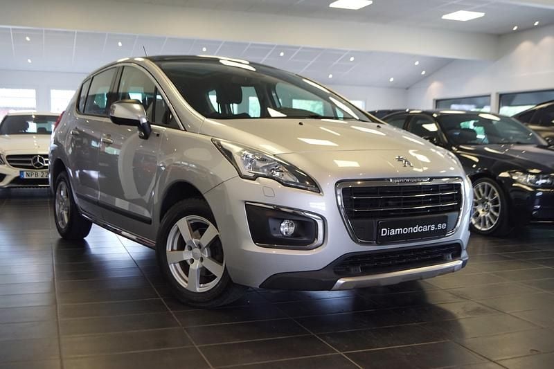 Ljusgrå Begagnad 2016 Peugeot 3008 Kombi | 104 900 kr (Superpris) - Bild 1/4