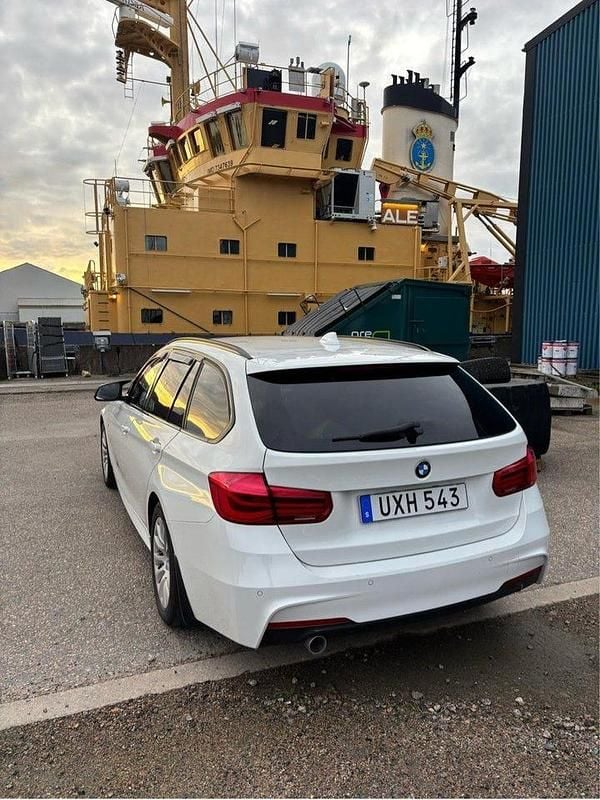 Begagnad BMW 318 M Sport 150 HK (110 kW) 2017 Vit Kombi