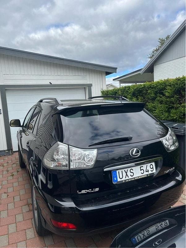 Svart Begagnad 2004 Lexus RX300 SUV | 60 000 kr - Bild 1/4