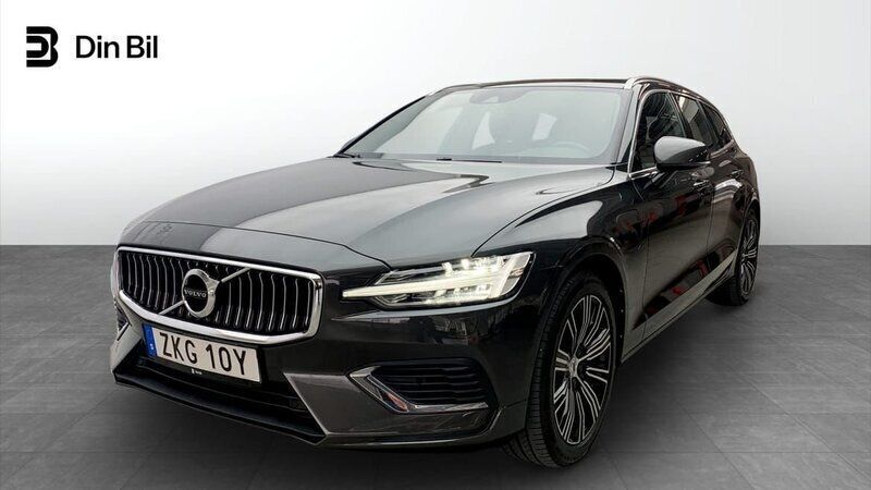 Mörkgrå Begagnad 2020 Volvo V60 Kombi | 304 900 kr (Marknadspris) - Bild 1/4