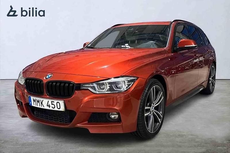 Orange Begagnad 2019 BMW 320 Kombi | 269 900 kr (Lite dyr) - Bild 1/1