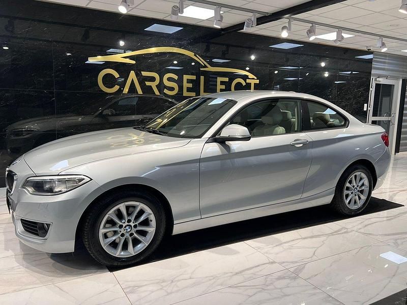 Begagnad BMW 220 Advantage 184 HK (135 kW) 2016 Silver Sportkupé