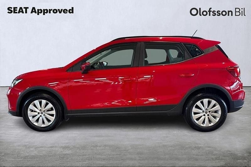 Röd Begagnad 2022 Seat Arona SUV | 169 900 kr (Marknadspris) - Bild 1/3