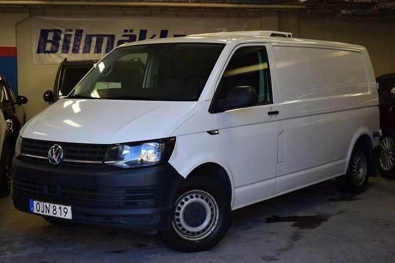 Vit Begagnad 2017 VW T6 Van | 129 000 kr (Bra pris) - Bild 1/4