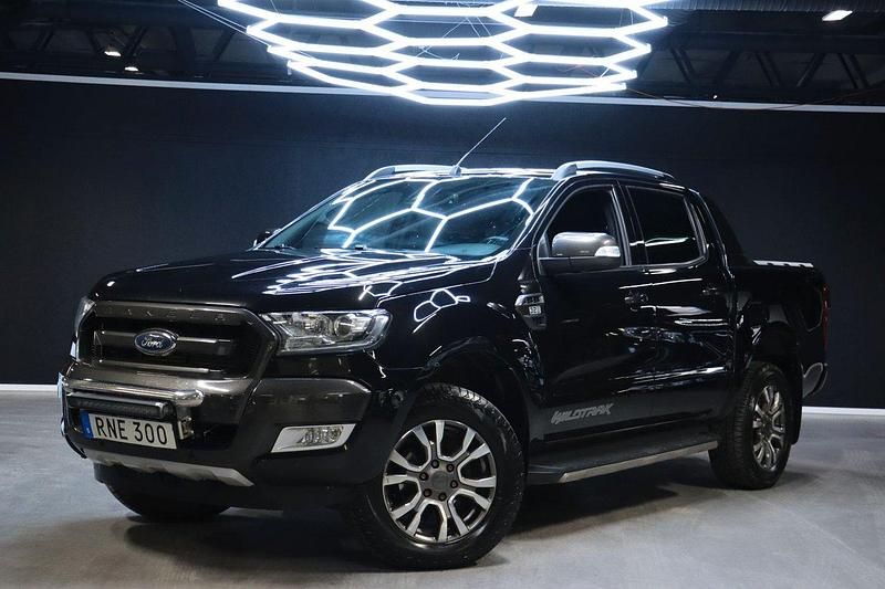 Svart Begagnad 2017 Ford Ranger Pickup | 189 900 kr (Marknadspris) - Bild 1/4