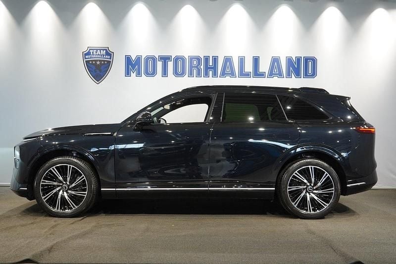 Svart Begagnad 2024 XPENG G9 AWD Performance SUV | 739 900 kr - Bild 1/4