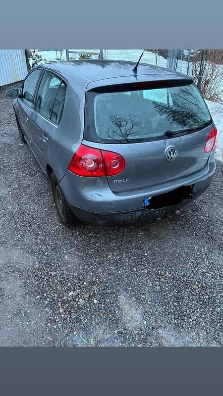 Begagnad VW Golf V 2007
